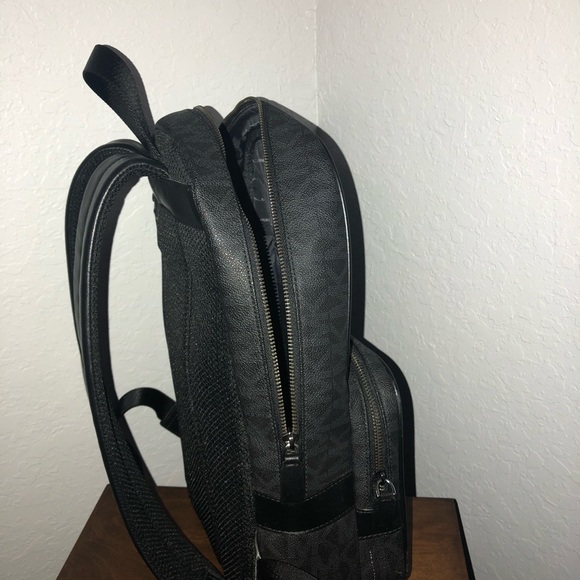 Michael Kors Jet Set Back Pack for men - Picture 5 of 5